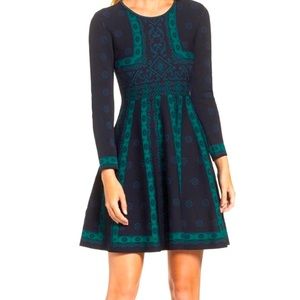 Eliza J fit & flare green & black womens petite small dress knit long sleeve